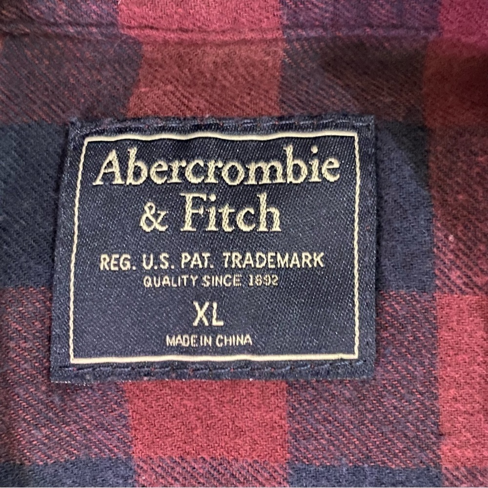 Abercrombie and Fitch women maroon navy plaid checkered button down shirt XL - Picture 9 of 12